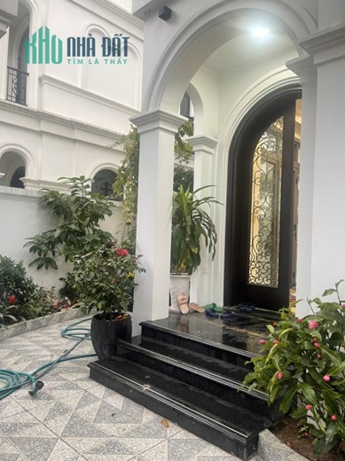 Chủ nhà cho thuê biệt thự song lập 148m full hoàn thiện 4 tầng