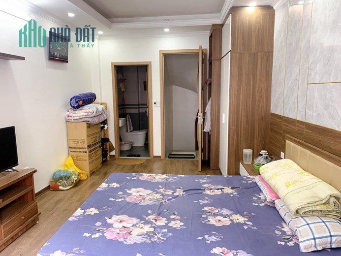 Bán nhà 296 Minh Khai, phân lô mới, ô tô đỗ cách nhà 5m, ngõ rộng, DT33m2, giá 3.5 tỷ.