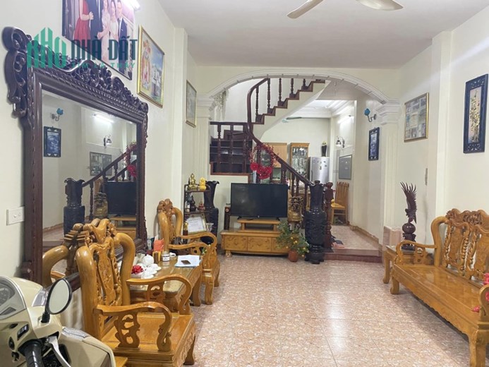 CHỦ CẦN BÁN HẠ CHÀO 1 TỶ PHỐ YÊN HÒA 48M2 X 5T, 20M MP KD ĐƯỢC Ở ĐỈNH 5.9 TỶ