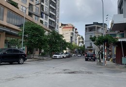 bán mảnh đất Nguyễn Văn Cừ-Nguyễn Sơn 374m, mặt tiền 13m, mặt đường 13m