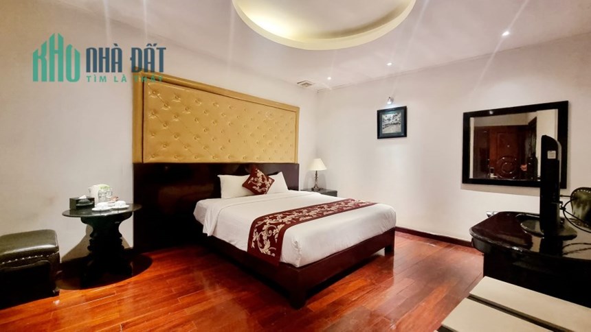 BÁN TÒA KHÁCH SẠN PHỐ MÃ MÂY, VIP NHẤT HÀ NỘI, DOANH THU 6 .5TỶ/NĂM , SIÊU ĐẸP , 115M2*9T* HƠN 40