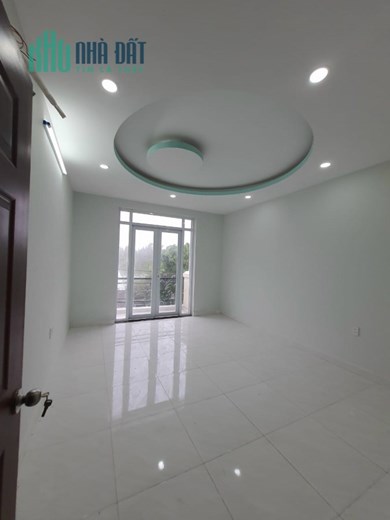 BÁN NHÀ MỚI XÂY GIÁP AN DƯƠNG VƯƠNG 79M2, 4T, NHỈNH 5 TỶ.