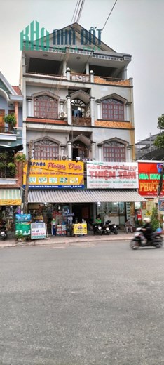Nhà 1T2L 300m2 tại Thuận An, giảm sâu 2 tỷ chỉ còn 21 tỷ. Lh:0934745746, 0984441119.