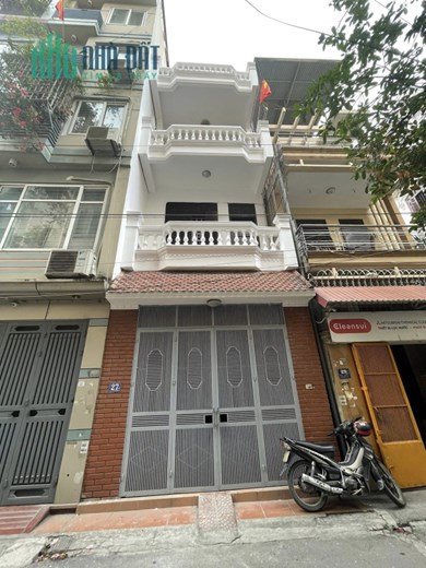 GIẢM SÁT CHÀO!!! Vị trí đẹp khu Trần Quốc Hoàn,  55m2  4 Tầng, Nhỉnh 12 Tỷ