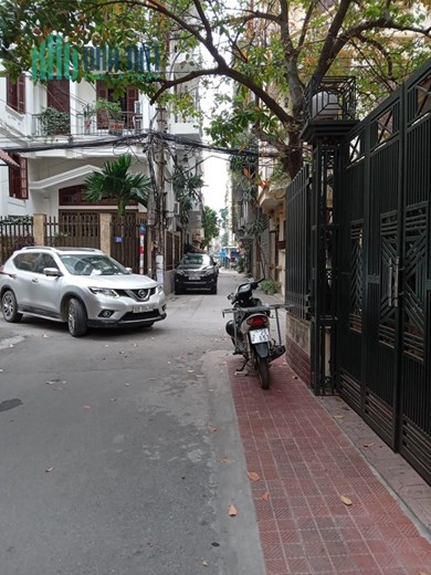 GIẢM SÁT CHÀO!!! Vị trí đẹp khu Trần Quốc Hoàn,  55m2  4 Tầng, Nhỉnh 12 Tỷ