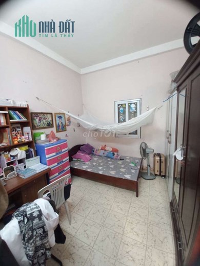 Chính chủ bán nhà 3 tầng số 34 ngõ 10/16 Láng Hạ, Ba Đình, Hà Nội.