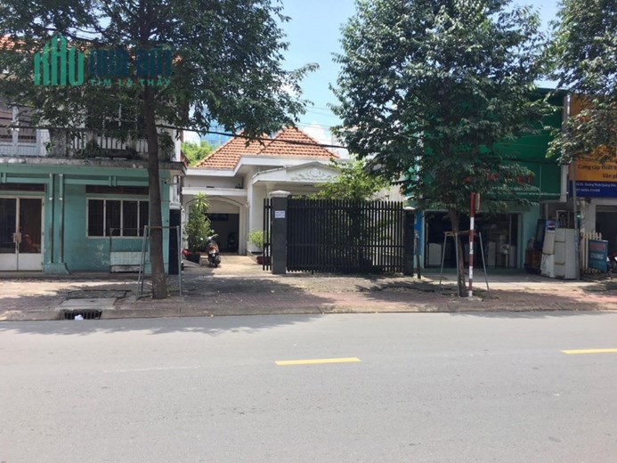 Cần cho thuê nhà riêng số 81 Thích Quảng Đức, Phú Hoà, Thủ Dầu Một, Bình Dương.