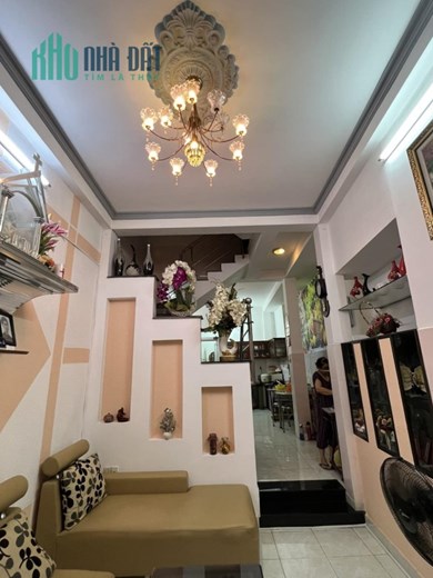 Bán Nhà Gấp, Đ. Nguyễn Tư Giản, P12, Gò Vấp, DT 42m2, Giá 5.2 Tỷ