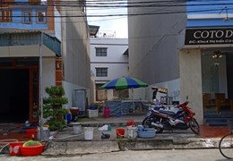 ĐẤT NỀN CÔ TÔ NGAY ĐẦU CẢNG SÁT BIỂN GIỮA TRUNG TÂM