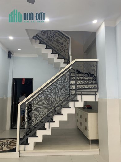 Bán nhà gấp, Đường Nguyễn Tư Giản, P12, Gò Vấp, DT 78m2, Giá chỉ 6.9Tỷ