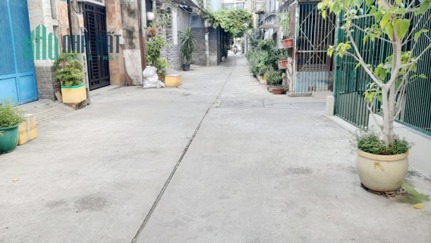 Cho thuê NNC hẻm ô tô đường Liên Tỉnh P5Q8. Giá 14 triệu