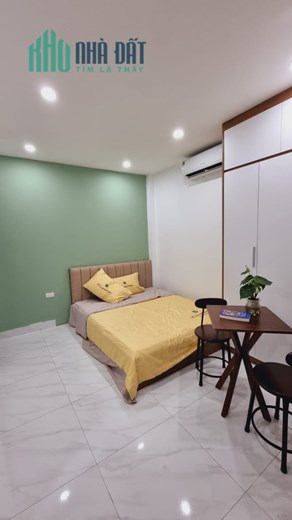 Bán tòa nhà Phạm Văn Đồng 5T thang máy DT 60m 13P khép kín DT 70tr/tháng