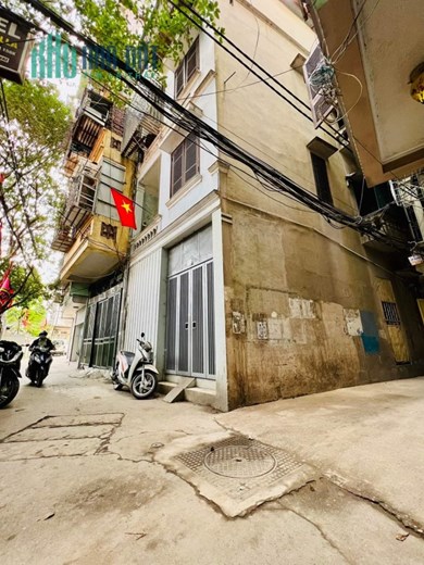 Bán nhà xã đàn-Lô Góc,sáng,thoáng,kinh doanh,làm văn phòng-45m2. 4tầng. Mt4,6m. 6,1 tỷ