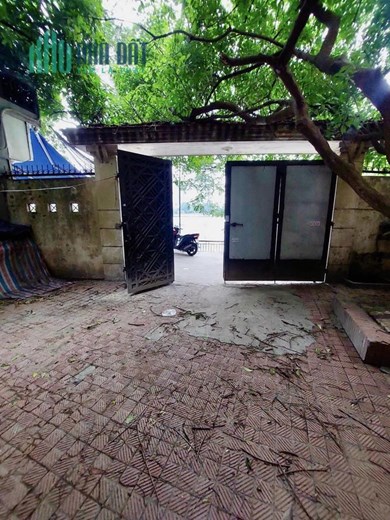 CỰC PHẨM 200m2 mặt hồ Đống Đa, mặt tiền 10m, xây biệt thự. kinh doanh nhà hàng, văn phòng ĐỈNH