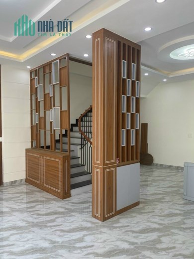 Bán nhà MT DX65 P.Định Hoà Thủ Dầu Một, SHR (6,8x14) 3.85 tỷ. Lh;0988139439.