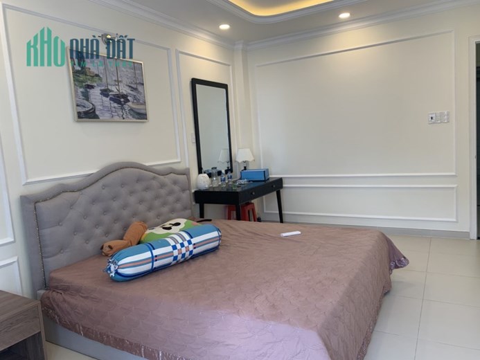 BÁN NHÀ QUẬN 7 – NHÀ MỚI ĐẸP Ở NGAY -  NGANG 5M – HXH CHẠY VI VU - CÁCH PHÚ MỸ HƯNG 300 M - QUẬN 1,