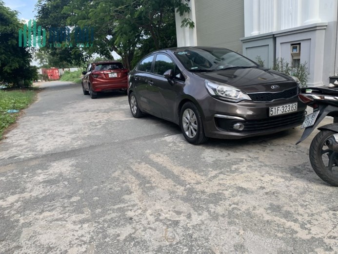 BÁN NHÀ QUẬN 7 – NHÀ MỚI ĐẸP Ở NGAY -  NGANG 5M – HXH CHẠY VI VU - CÁCH PHÚ MỸ HƯNG 300 M - QUẬN 1,
