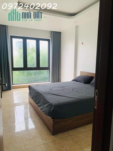 Em đang có căn kinh doanh Trục đường Hải An ngay công viên trung tâm- KDT Ecopark