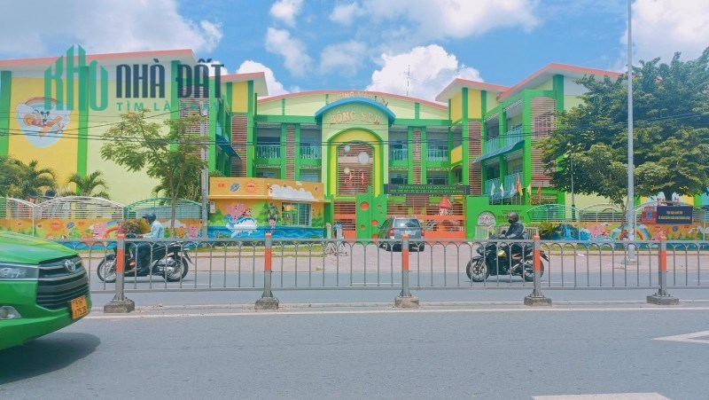 Bán Nhà Mặt Tiền Tô Ký Hóc Môn 165m2 Giá 14 Tỷ 5 Kinh Doanh Ngay