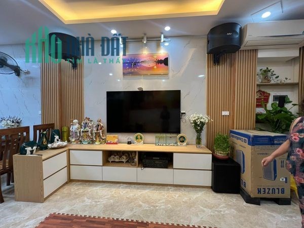 Nhà tự xây Phố Bạch Đằng, Hai Bà Trưng, 27m ra ô tô tránh, tặng nội thất xịn. Diện tích 50m, 4