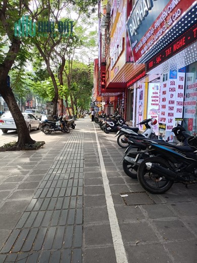 Nhà Mặt Phố Thái Hà 18m2, 4T, MT2.2m, 7 tỷ, KD đỉnh, Vỉa hè 6m, 0977097287