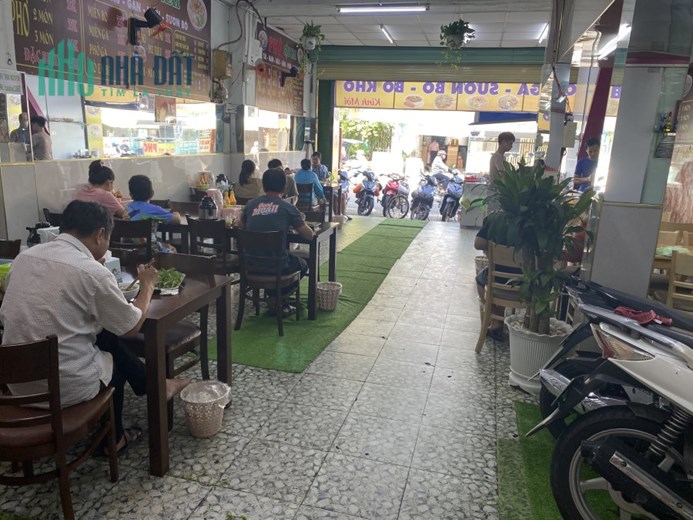 Cần sang quán phở gấp. Chủ qua nước ngoài làm việc.Sđt: 0967694966