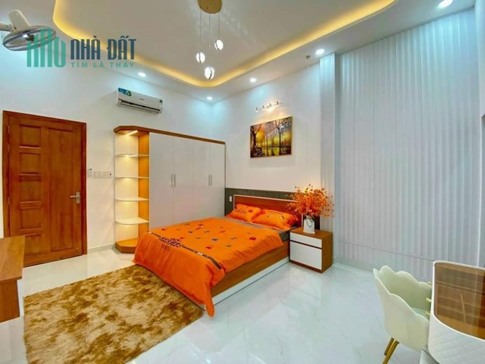 HÀNG HIẾM CHƯA TỪNG CÓ! 16M VỈA HÈ, NHÀ CĂN GÓC, 2 MẶT TIỀN, NGAY QUỐC LỘ 13 CHỈ CÒN GIÁ 4,9 TỶ