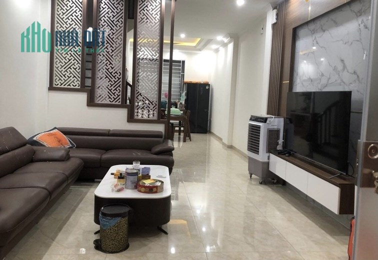 Nhà đẹp trung tâm Tân Bình đường ô tô - 50m2 - 4 tầng dân trí cao chỉ 6 tỷ 4