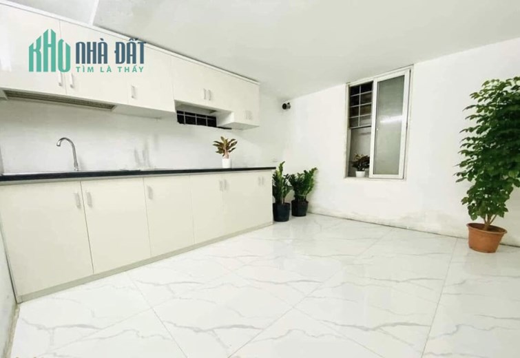 Bán gấp nhà hxh 888 Lạc Long Quân Phường 8 Tân Bình 40m2 giá chỉ 4 tỷ TL