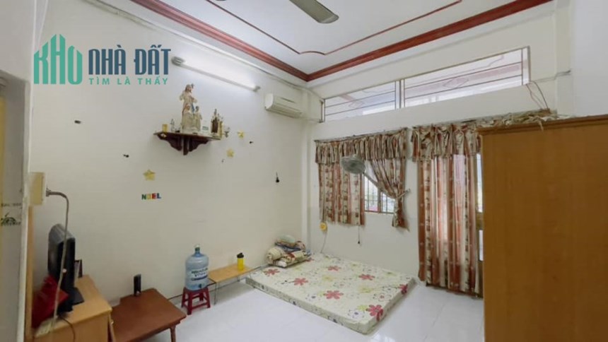 HXH đỗ cửa, Cạnh CC harmona, Trương công định Tân Bình 51m (4 x 13)