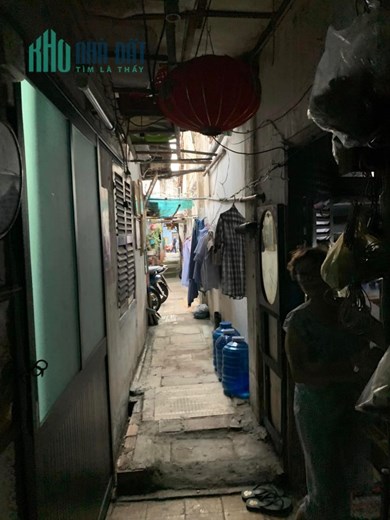 Bán nhà HXH 8m, hẻm thông Thành Thái - Tô Hiến Thành. DT: 6.8x10, Cấp 4, giá 15.8 tỷ