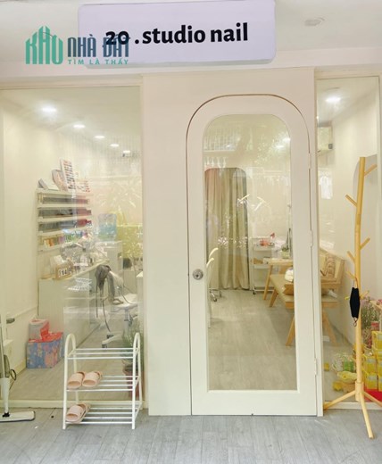 Do việc cá nhân nên e cần nhượng lại cửa hàng tâm huyết mà vừa mới làm ạ.