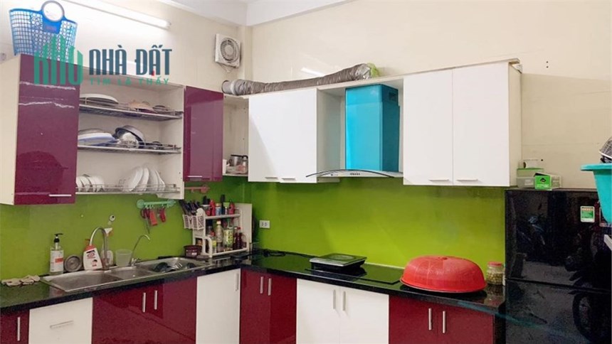 NHỈNH 4 TỶ SỞ HỮU NHÀ DỊCH VỌNG HẬU 4T x 45m2 – GẦN CÔNG VIÊN, YÊN TĨNH, AN NINH TỐT