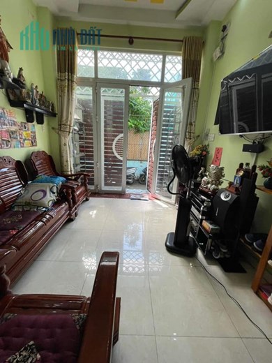 BÁN NHÀ QUẬN 12 - SÁT MẶT TIỀN - 36M2 - 4 TẦNG - GIÁ CHỈ 3,5 TỶ THƯƠNG LƯỢNG.