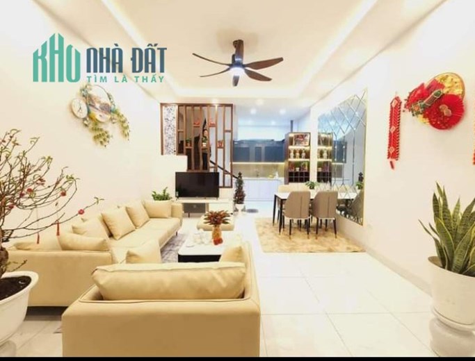 PHỐ BẠCH MAI 1 CĂN DUY NHẤT>CHỦ NHÀ CẮT LỖ RẤT THIỆN CHÍ BÁN.DT:80M2..KINH DOANH HOẶC CHO THUÊ ĐỀU