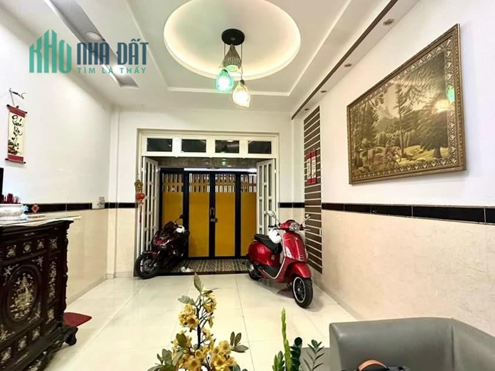 NHÀ ĐẸP KHU KHANG TRANG, ĐƯỜNG NHỰA 8M THÔNG NGAY TÔ HIỆU HÒA BÌNH. 4X14.5, 4 TẦNG. GIÁ 7.5 TỶ TL
