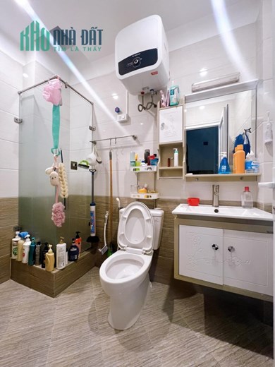 Chủ Bán Gấp Lô Góc - 2 Mặt tiền Ngõ Ô tô - Trung Tâm Cầu Giấy - Kinh Doanh Sầm Uất