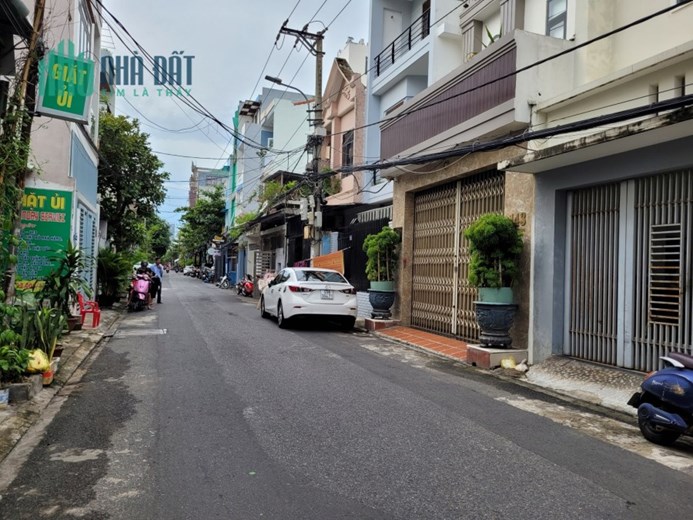 Cần bán gấp giá rẻ lô đất biển Quận Sơn Trà Đà Nẵng Giá Chỉ 6,2 Tỷ
