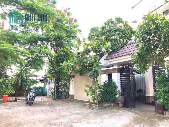 Bán Nhà Hiệp Bình Chánh Thủ Đức 200m2 Giá 10 Tỷ 5 Hẻm Xe Tải