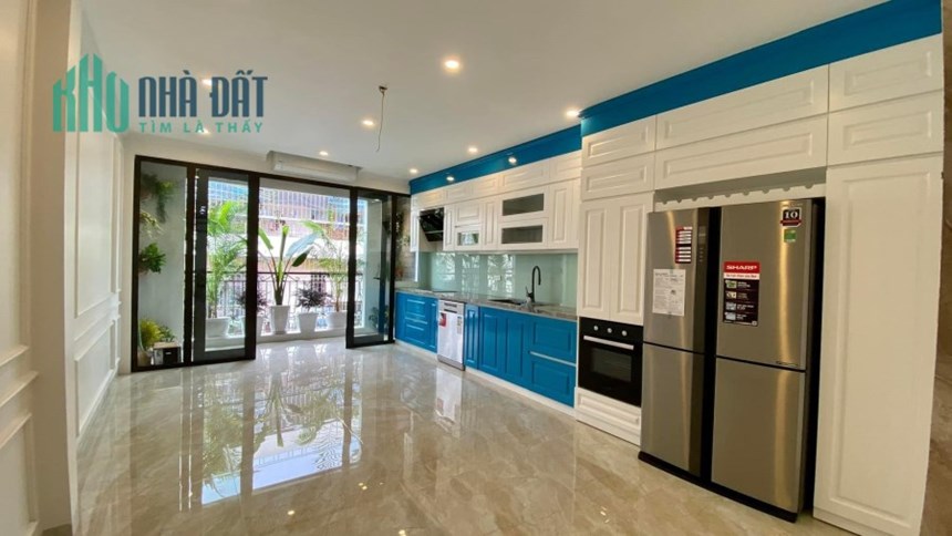Bán nhà phố Võ Văn Dũng, Đống Đa 72m, 8 tầng, mt 4.5m. Giá: 24.8 tỷ