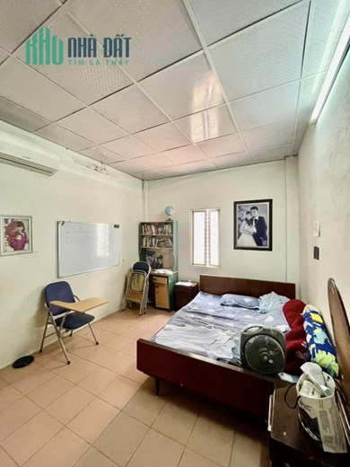 Ô TÔ 7 CHỖ QUA NHÀ - TRUNG TÂM QUẬN HAI BÀ TRƯNG - KINH DOANH - CHỈ 2,6TỶ