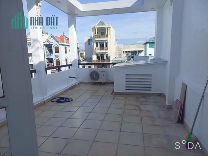 KHU VỰC HIẾM NHÀ BÁN .
BÁN NHÀ