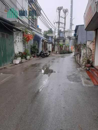 NHÀ ĐẸP PHÔ NAM DƯ Ở LUÔN - Ô TÔ ĐỖ SÁT NHÀ - TIỆN ÍCH ĐẦY ĐỦ
Diện tích 30m2x 4 tầng x mt 3.1m.