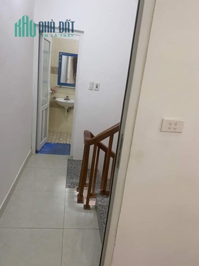 NHÀ ĐẸP PHÔ NAM DƯ Ở LUÔN - Ô TÔ ĐỖ SÁT NHÀ - TIỆN ÍCH ĐẦY ĐỦ
Diện tích 30m2x 4 tầng x mt 3.1m.
