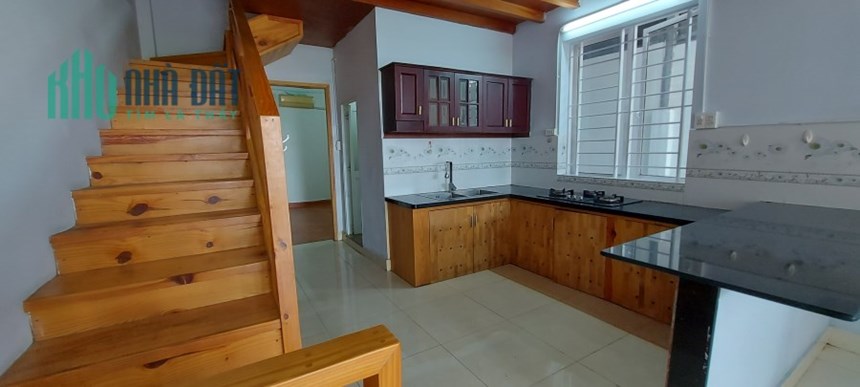 Cho thuê nhà nguyên căn mặt tiền đường nhựa, Thuận An, Bình Dương