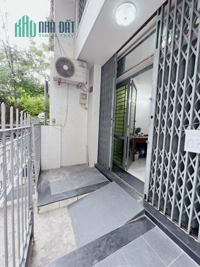 Nhà 5 Tầng 40m2  Oto đến nhà Tôn Đản GIÁ NHỈNH 8 tỷ