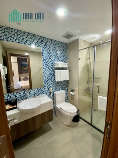Bán cắt LỖ căn 3 NGỦ RAMADA HẠ LONG View Vịnh, FULL nội thất 5 sao giá 2,x TỶ 0965524396