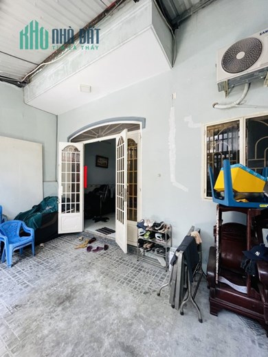 ĐẤT SỔ ĐẸP NHƯ TỜ A4- NGANG KHỦNG 8X18- XE TẢI VÔ TẬN ĐẤT-NHỈNH 5 TỶ-GÒ Ô MÔI