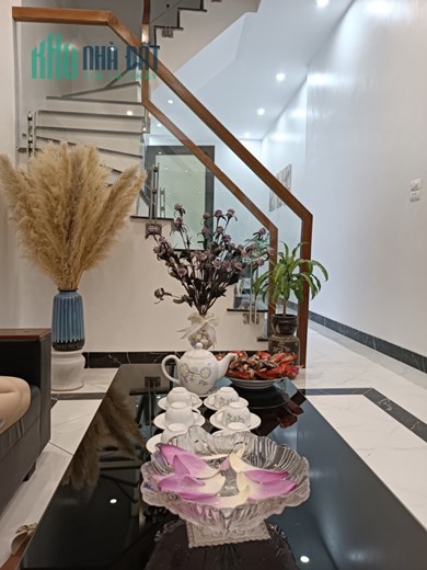 Bán Gấp Nhà 5 Tầng Tô Hiệu - Hà Đông Ô tô đỗ cửa giá cực sốc.Lh 0975100988.