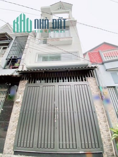 Nhỉnh 4 tỷ nhà 3 tầng đúc ngay Nguyễn Văn Lượng, 4 x13m hẻm xe hơi đậu cách 10m